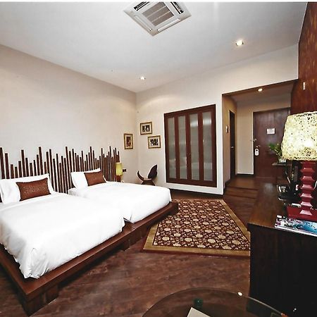 Indulgence Living Hotell Ipoh Exteriör bild