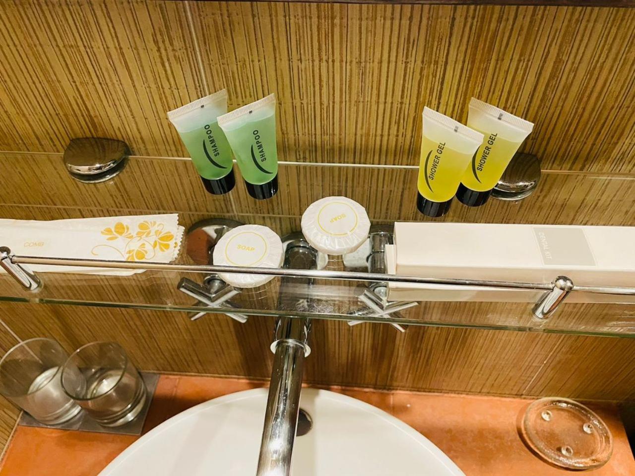 Indulgence Living Hotell Ipoh Exteriör bild