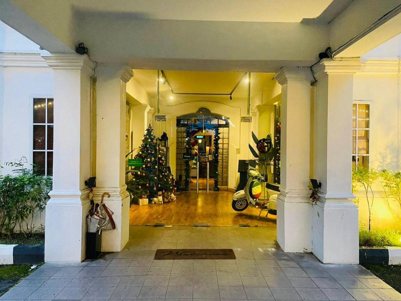 Indulgence Living Hotell Ipoh Exteriör bild